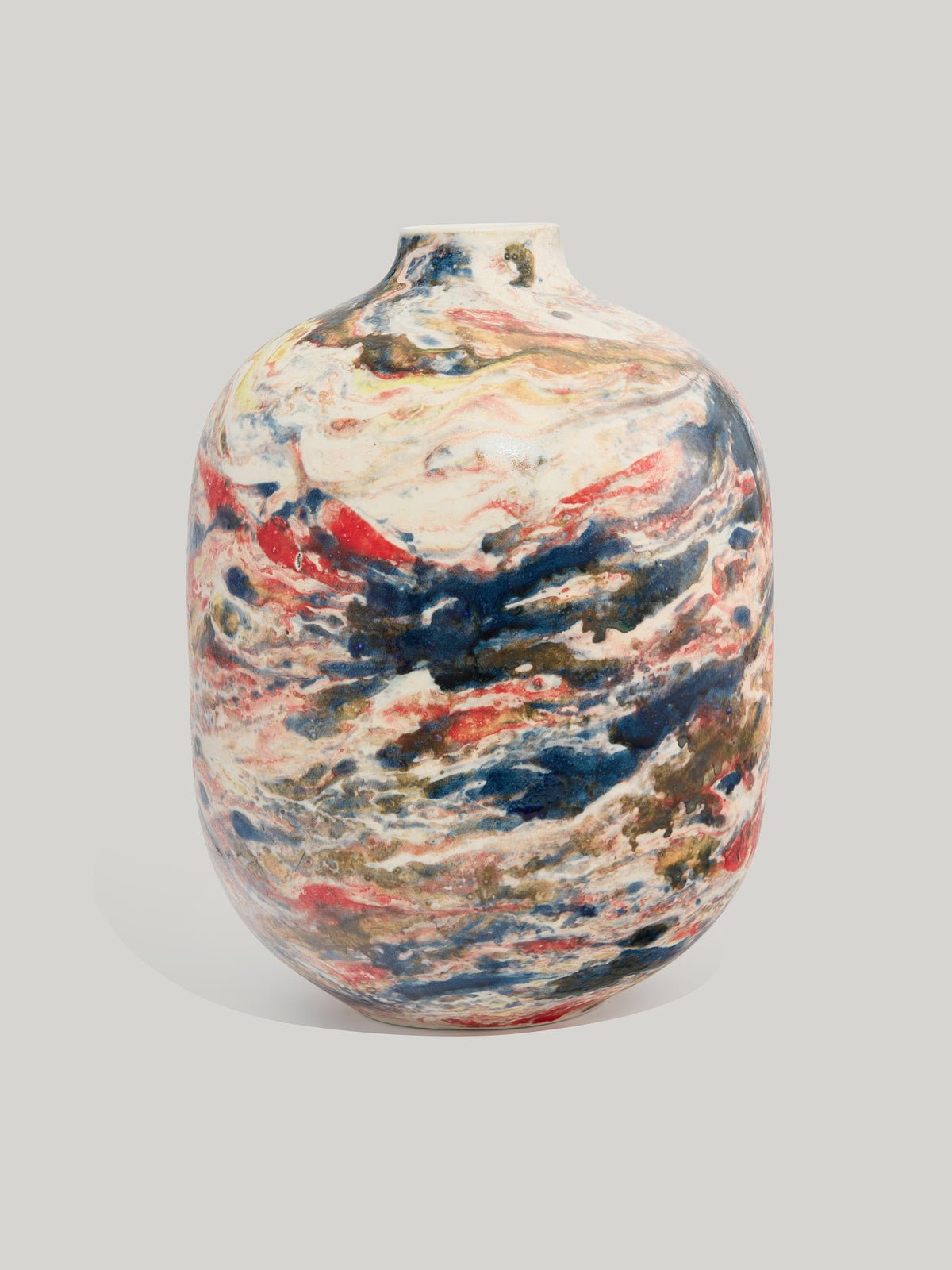 Marble vase large 3