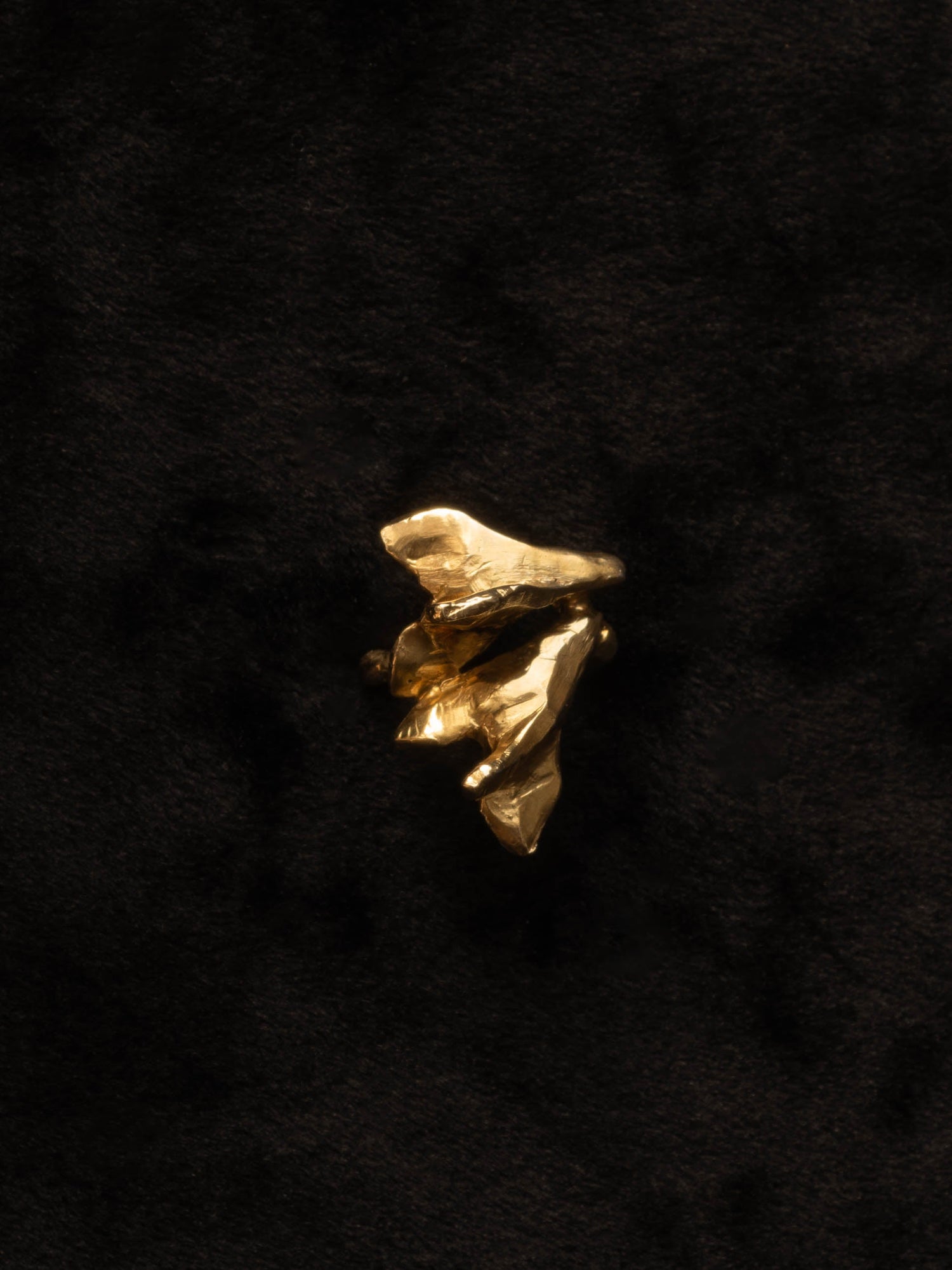 Květina ear cuff