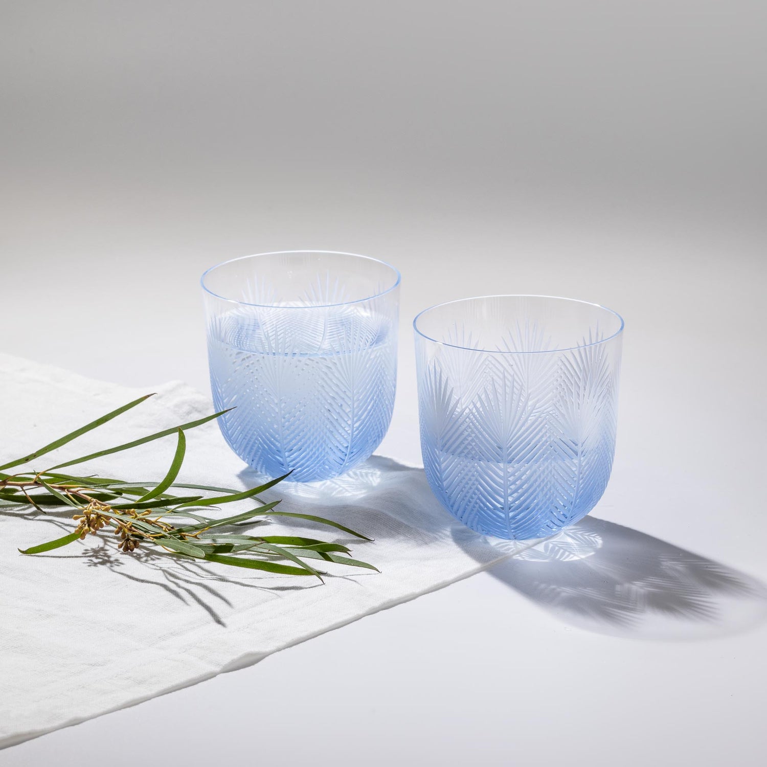 Feather glass