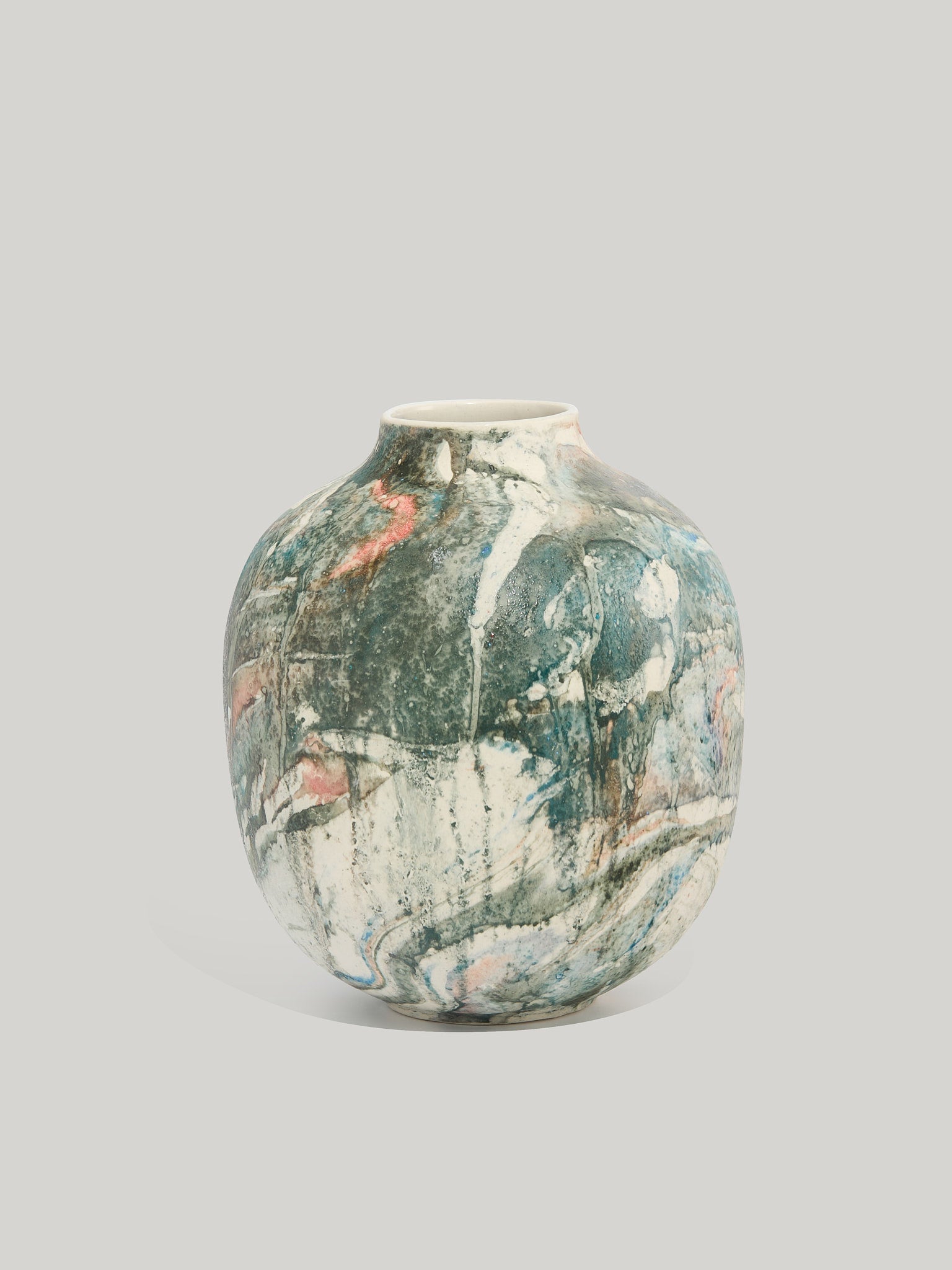 Marble vase small 5
